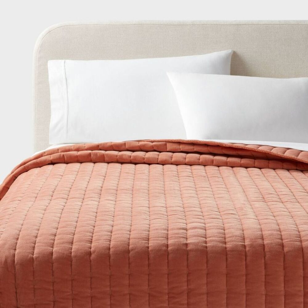 Full/Queen Channel Stitch Velvet Quilt Bed Cover - Light Terracotta
